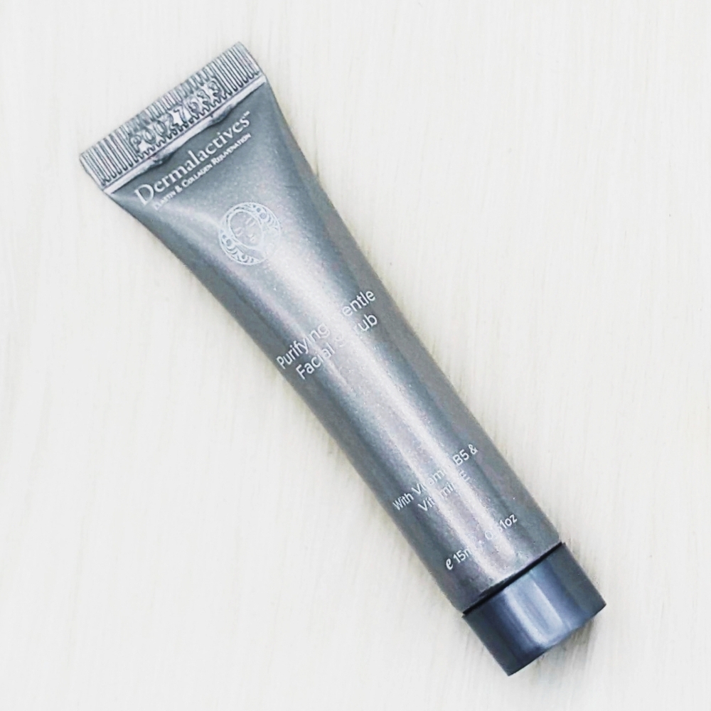 🔴 DERMALACTIVES Purifying Gentle Facial Scrub - Travel Size